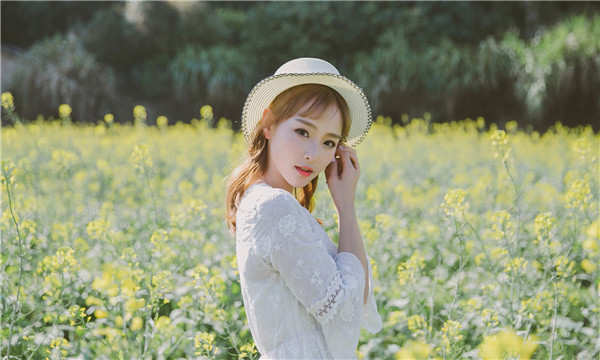 晋宁标题：想找个女人帮忙生孩子的有效解决方案，助您圆梦家庭